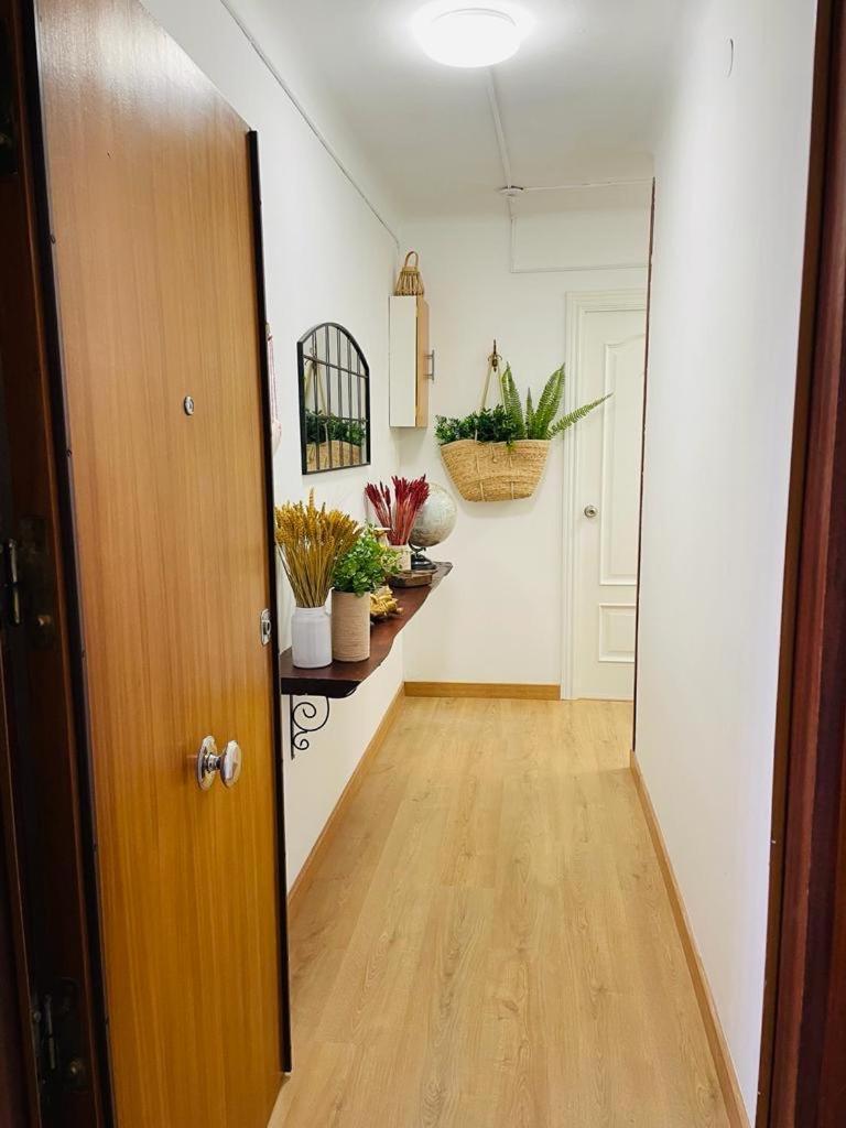 Alojamiento Calma L'Hospitalet de Llobregat Buitenkant foto